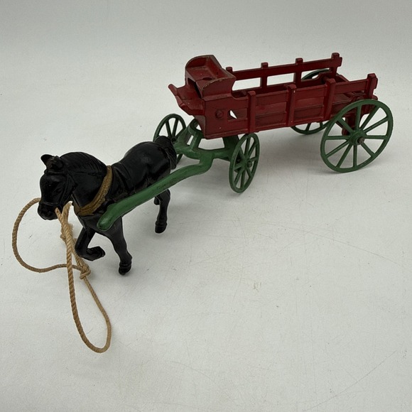 Vintage Cast Iron 1 Horse Wagon Missing Rider Black Horse Red Wagon - Picture 4 of 11
